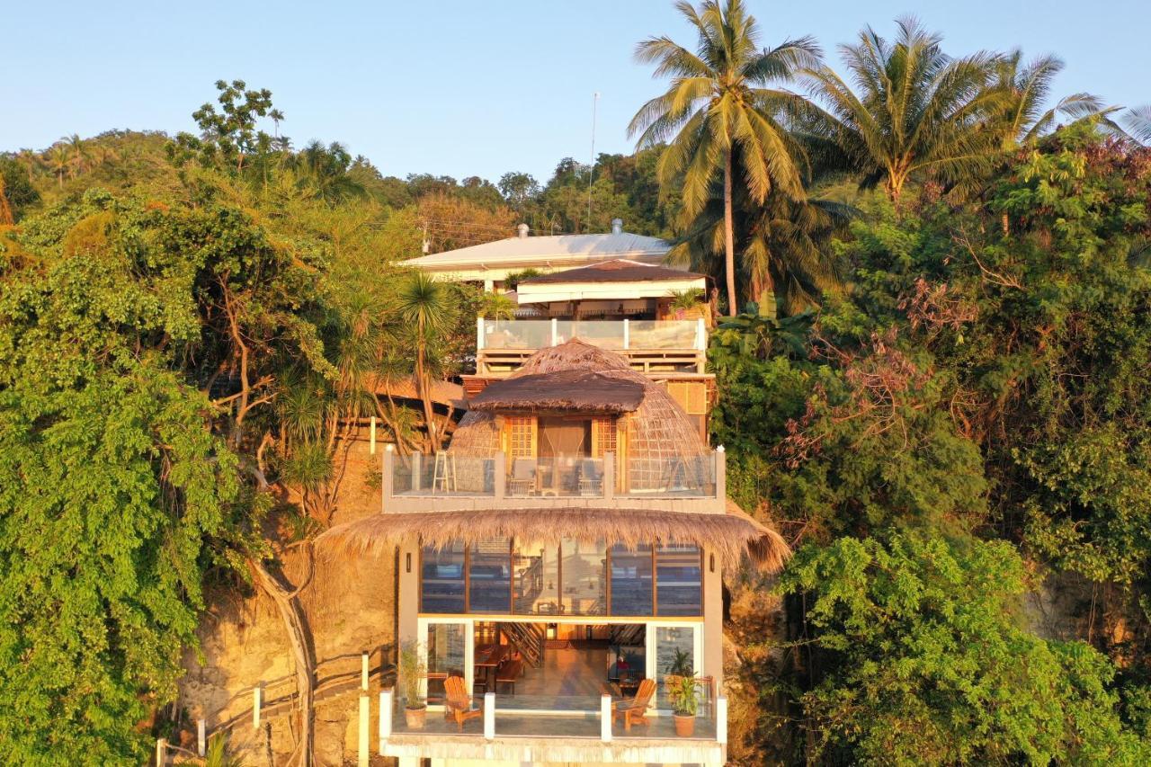 Fantasy Lodge Samboan Exterior photo